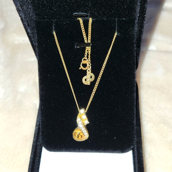 Christian‎ Dior Elegant Gold Necklace with Pendant (Made In Germany) - Picture 2 of 3